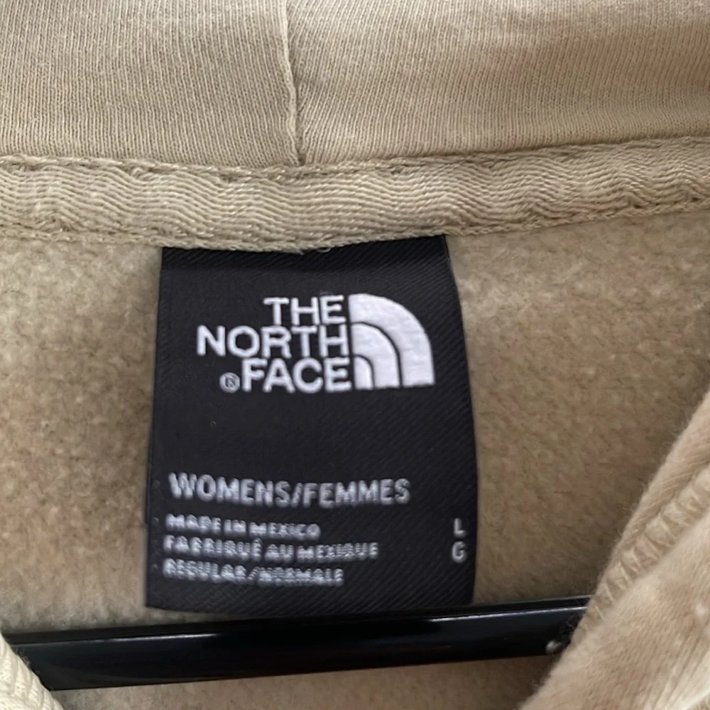 The North Face Women's Hoodie Size L - Picture 7 of 8